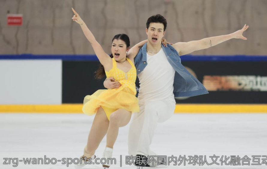 欧联杯国内外球队文化融合互动